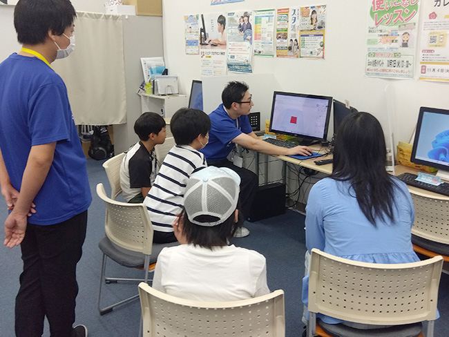 子どもたちの様子と作成した3Dモデルをご覧ください