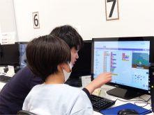 【海老名】子供の「やりたい！」を形に。プログラミング発表会に向けて！