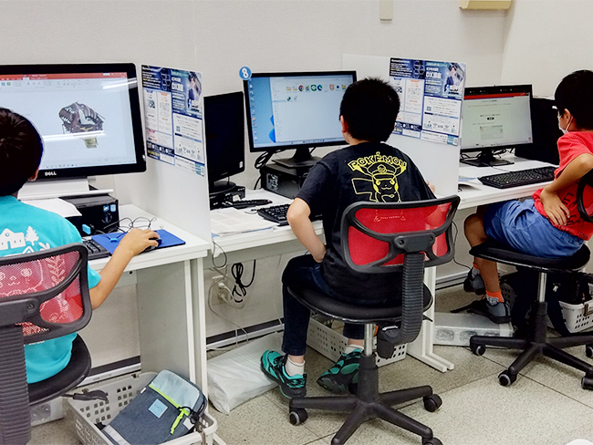 【夏の無料体験会実施中】お子様にイオン北小金教室でプログラミングを体験させてみませんか?