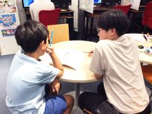 子どもたちの作品発表と2026年の折り返し