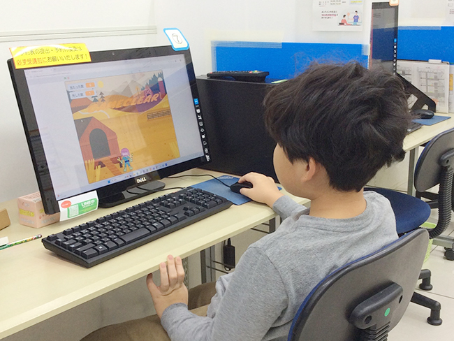 ハロウィンをテーマにScratchプログラミング作品に挑戦！